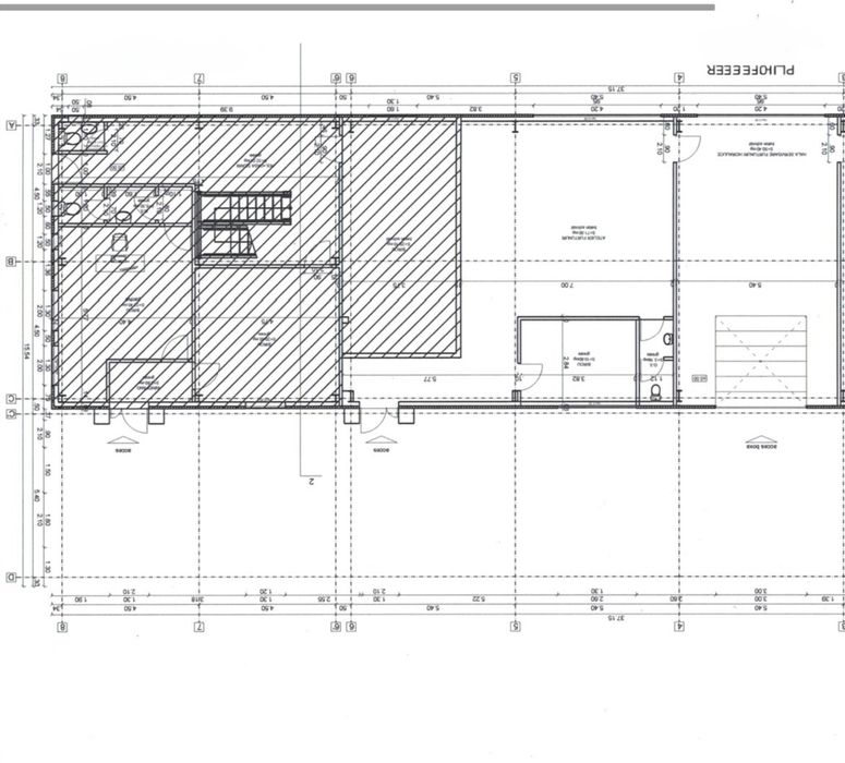 Hală și birouri pretabil spațiu comercial, clinică, birouri, producție