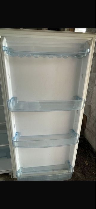 Холодильник Состояние новый.