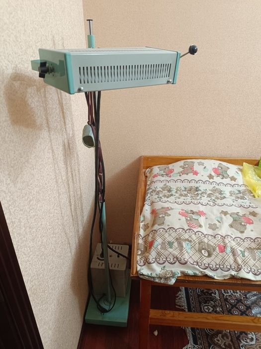 Продаются старые инструменты физиотерапии