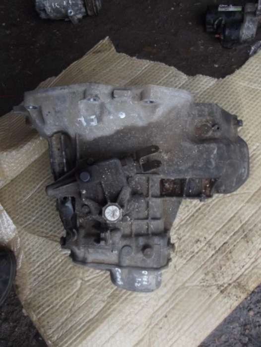 Cutie viteze Opel 1.2 Corsa c euro 4 dezmembrez corsa c 1.2 benzina