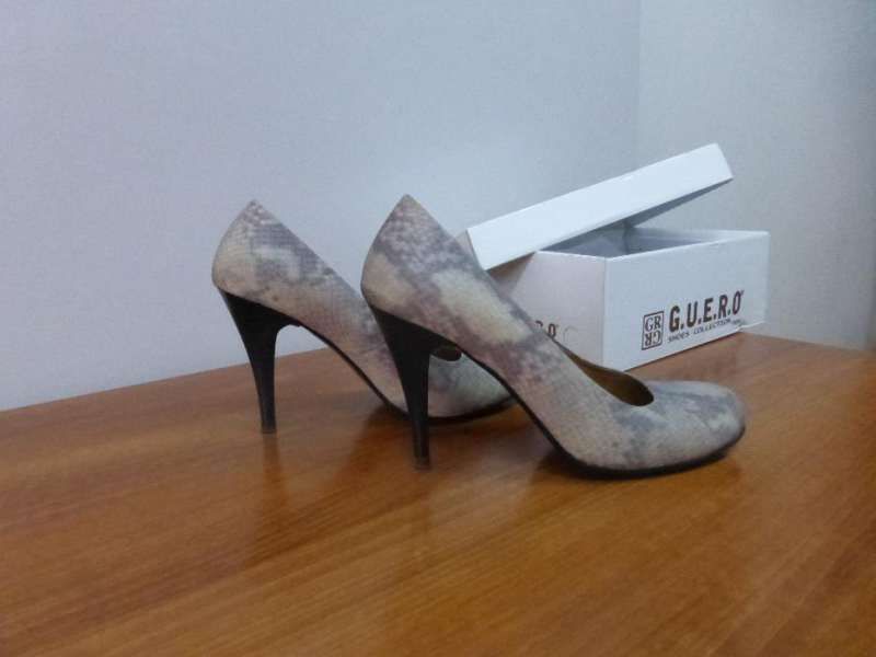 Елегантни дамски обувки