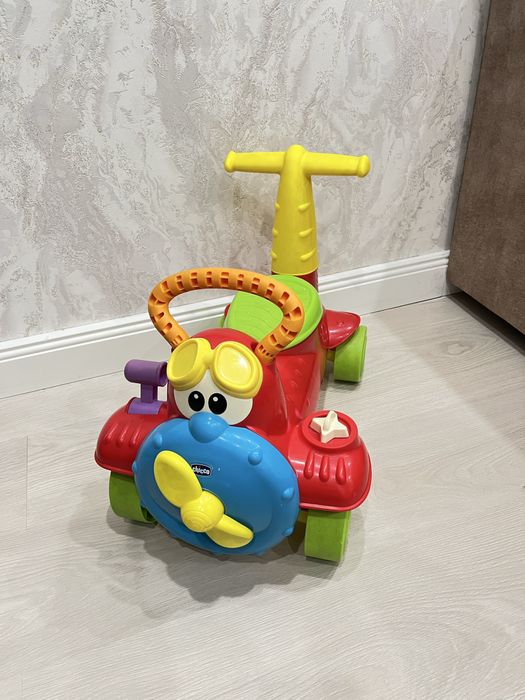 Продам каталку толокар