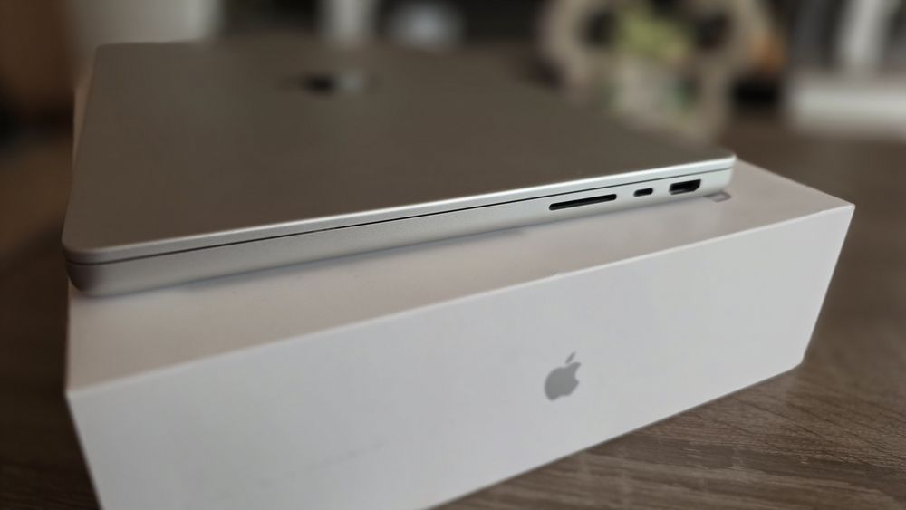 Apple - MacBook Pro 14, M4 Pro 14/20, 24GB/1TB, ОТ БГ, В ГАРАНЦИЯ