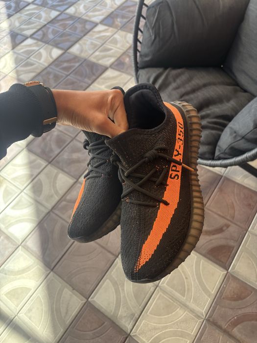 vand adidasi yeezy slides 350