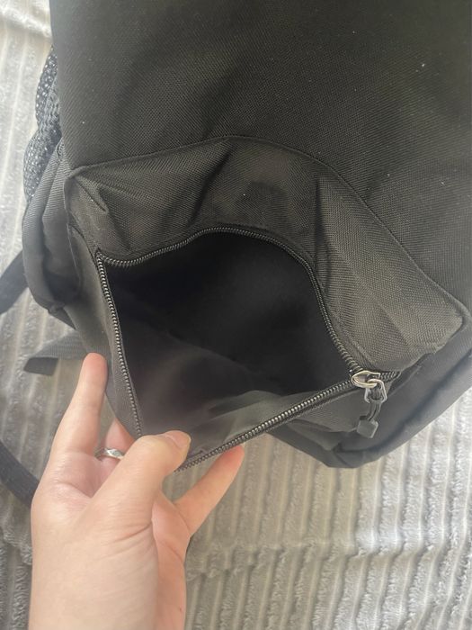 Рюкзак чёрный 32см/48см/19см