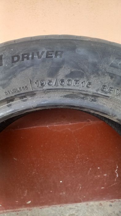 Balonlar sotiladi 195/60 R15