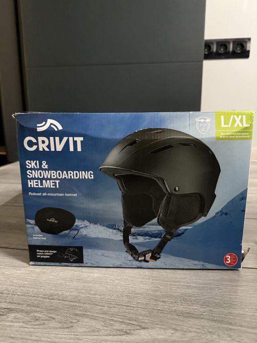 Каска за ски-нова