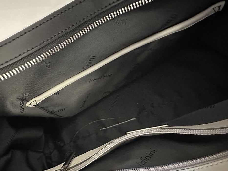 Елеганта дамска чанта Baldinini