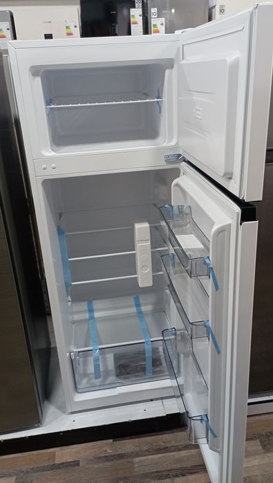 Xaladilnik 7Tech 211 l