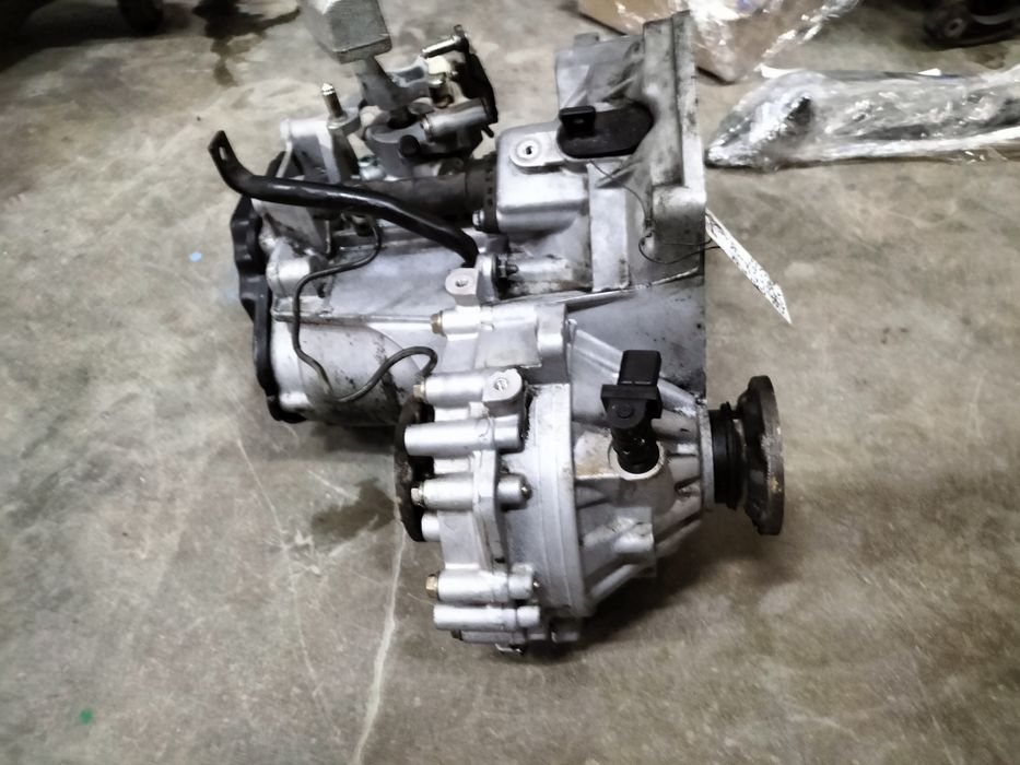 Ръчна скоростна кутия VW Golf 4 - Audi A3 - Seat Leon 1.9TDI Код: EUH