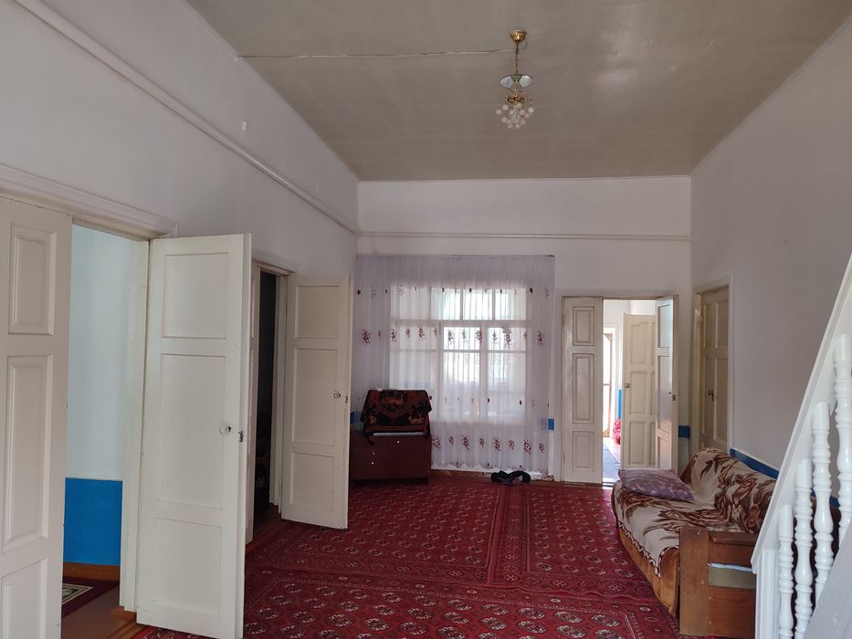 Уй сотилади космоободда