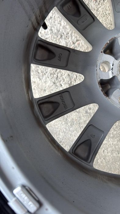 Продам диск с шинами