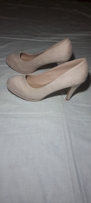 Pantofi cu toc pt femei din piele