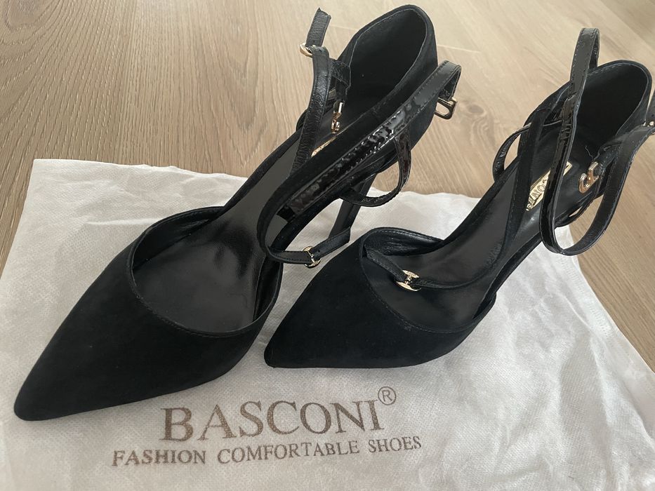Продам туфли Basconi