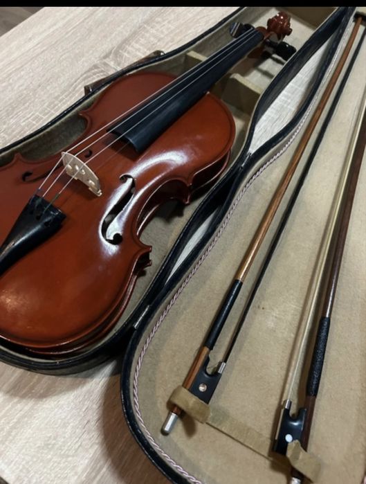 Vioara reghin ( an 1976 ) in stare buna