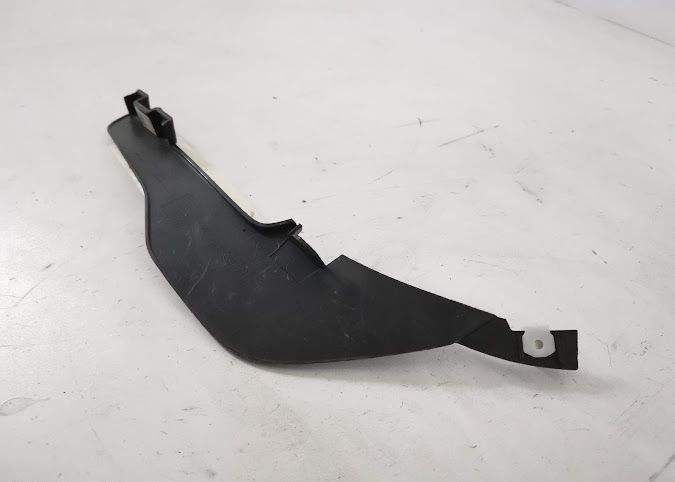 Deflector Noroi Dreapta Bara Fata original Land Rover  Discovery  5 [2