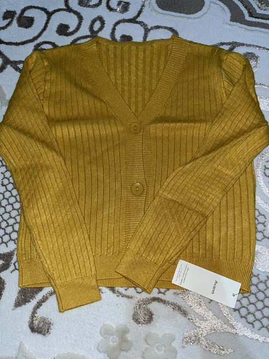 Новые одежды весна/осень Все новые последние оставшиеся штуки с продаж