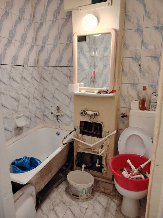 Garsoniera de Vanzare Viziru 3 , calea calarasilor 228