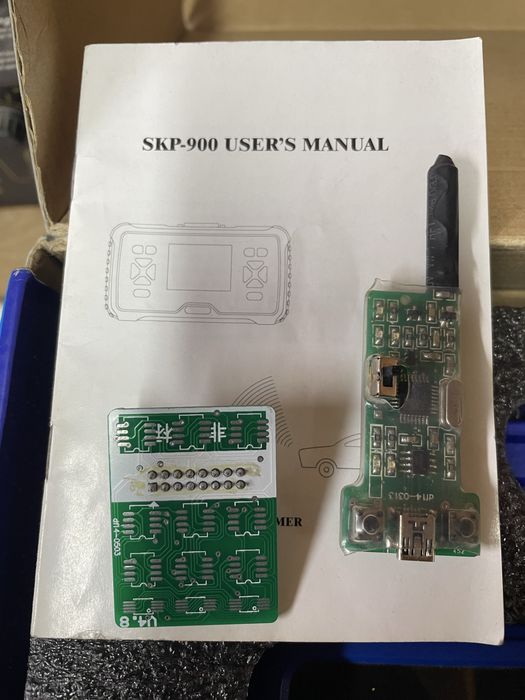 Програматор за авто ключове SKP-900