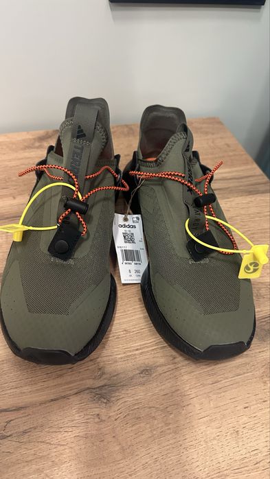 Кросовки спортивные Addidas