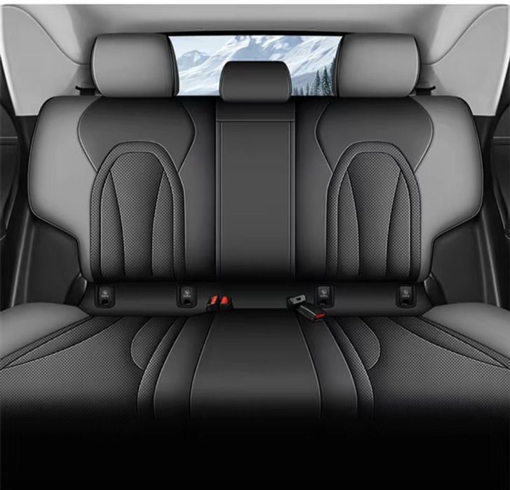 Продам чехлы на машину