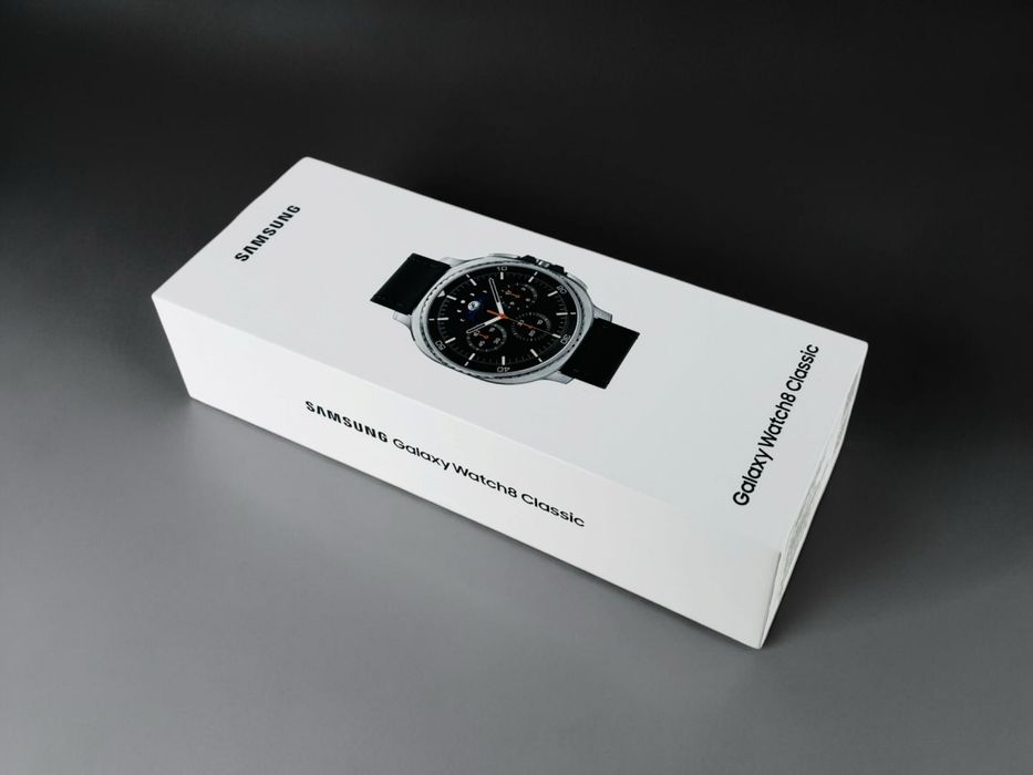 НОВ! Samsung Watch 8 Classic LTE 46mm Black / White 2г. Гаранция!