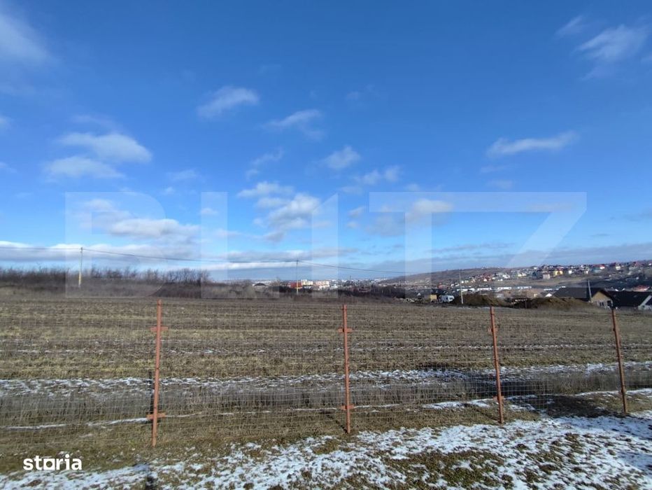 Teren intravilan cu cabana, 700mp, Ciurea