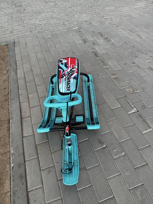 Продам снегоход Ника