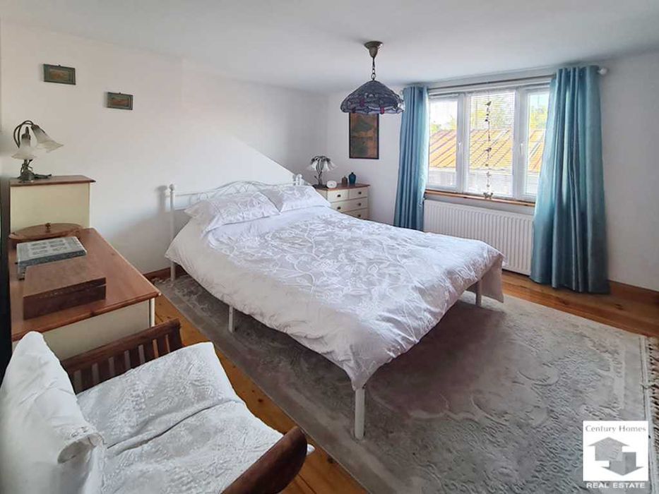 145310 Реновирана и готова за живеене къща в с. Куцина, Велико Търново