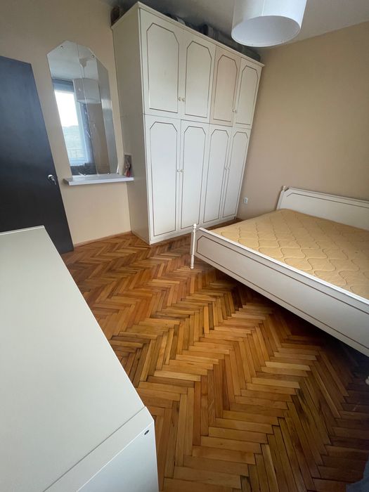 Отдавам обзаведен апартамент под наем в гр.Перник - Център