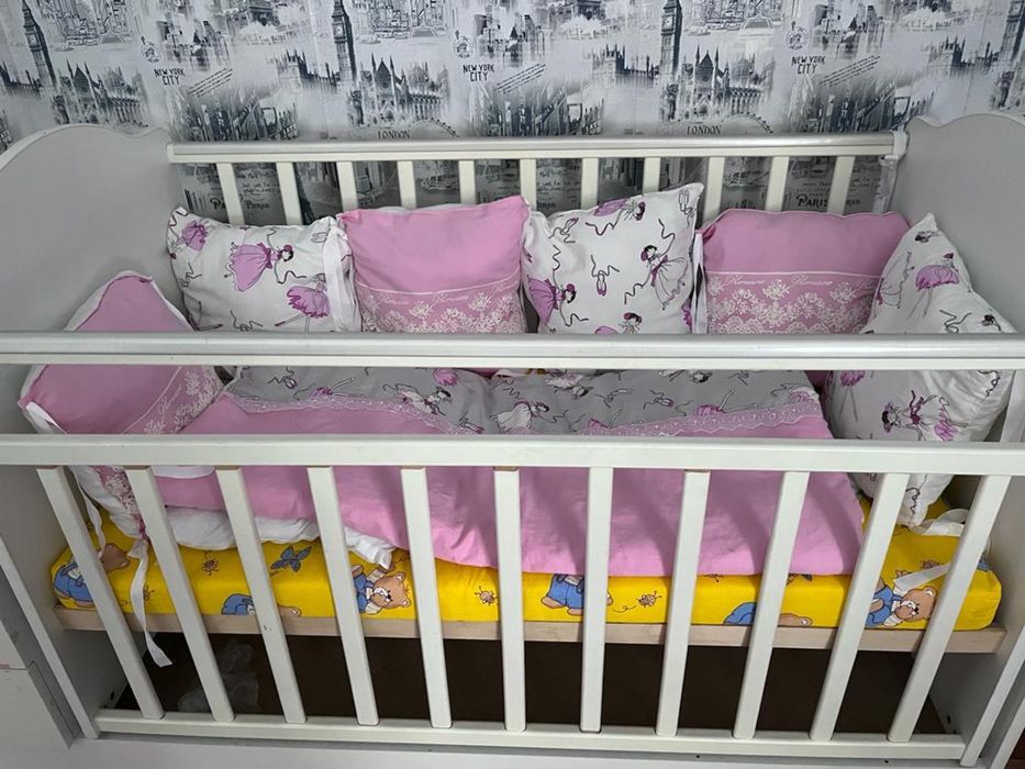 Продам Манеж в отличном состояний