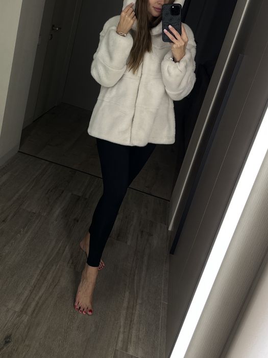 Продам норковую шубу