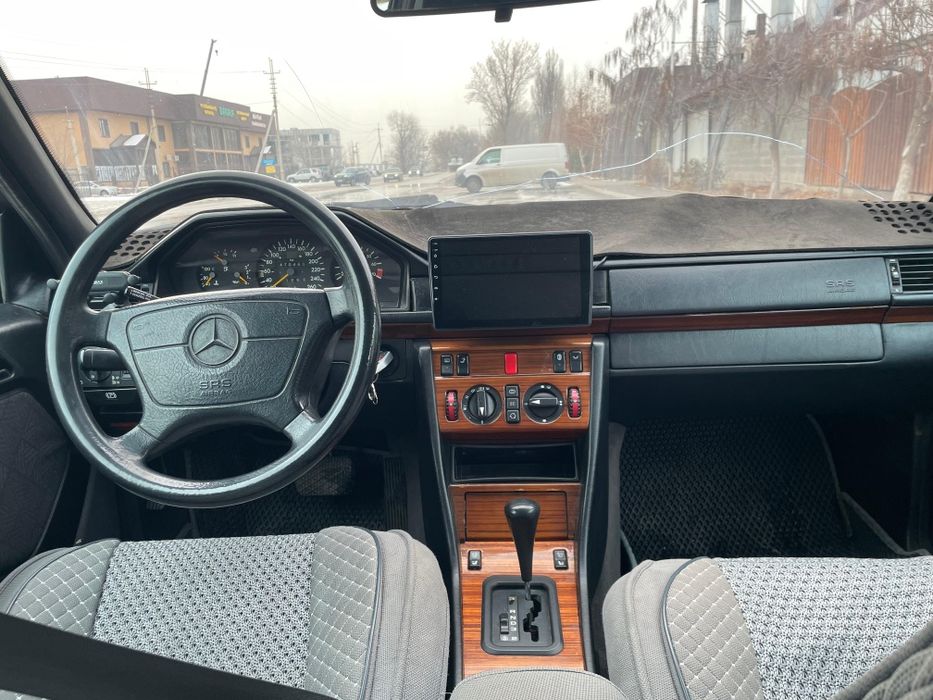 Продам Мерс в хорошем состоянии