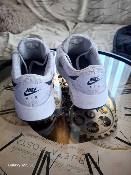 Маратонки  Nike