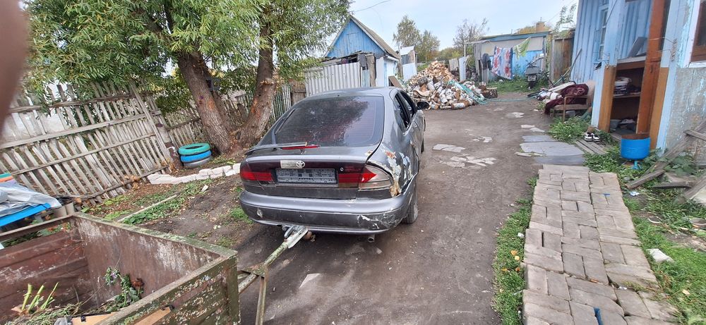 Продам тойота королла  срочно