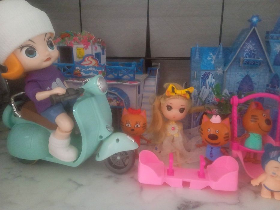 Продам пакет игрушек для девочки за 1500тг