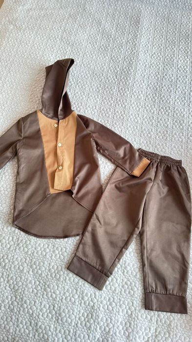 Продам костюмы новогодние