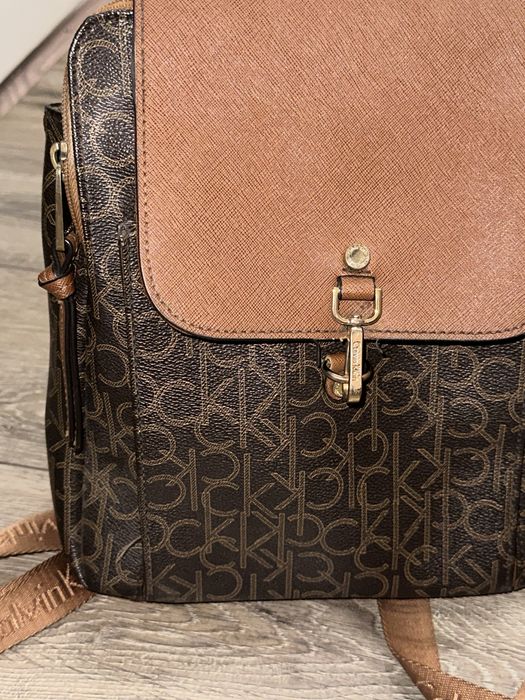 Продаю оригинальный рюкзак Calvin Klein