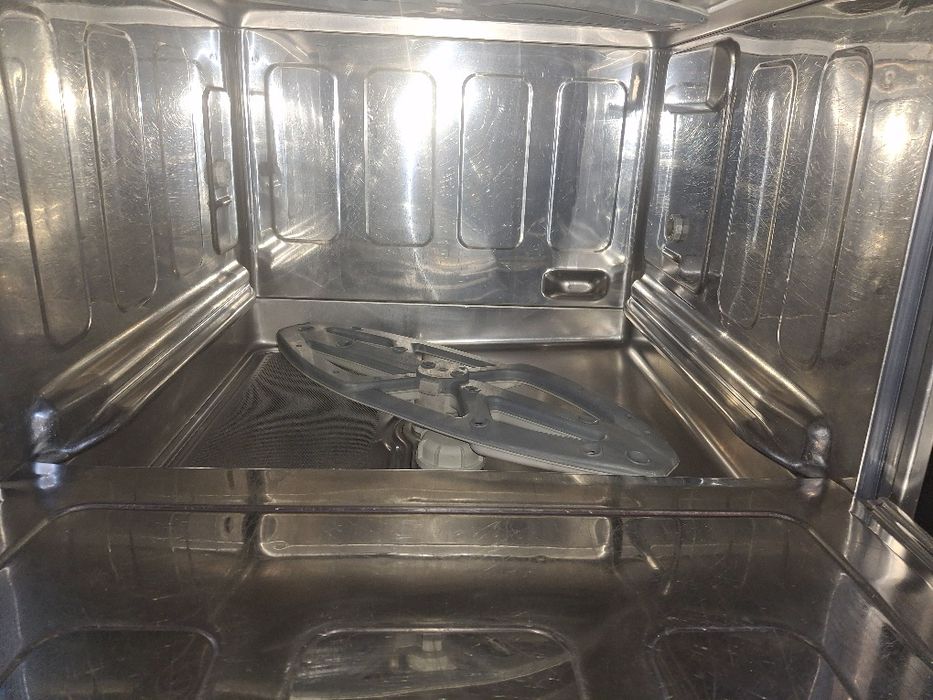 Съдомиална/ чашомиална машина WINTERTHALTER UCL