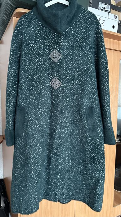 Стильное тёплое пальто