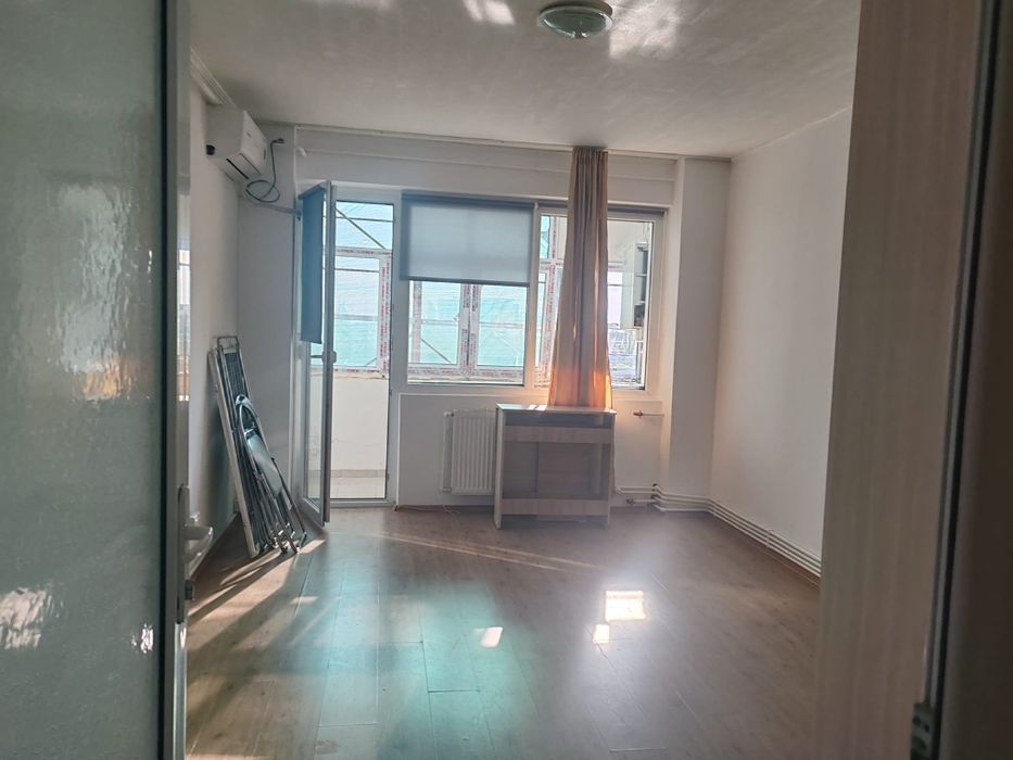 Proprietar închiriez garsonieră I2 în spate la Reno Doja