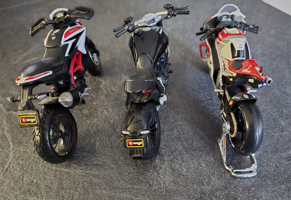 Мотори Ducati Shell 1:18