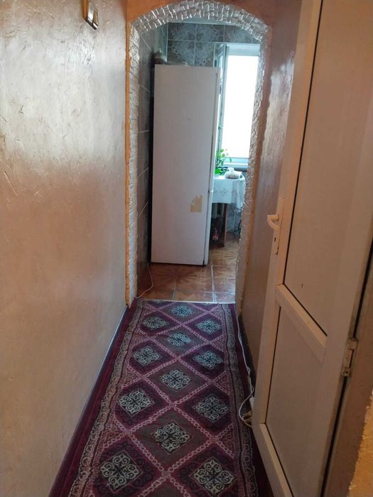 Продаётся 2-комнатная квартира. Этаж: 4 из 4. ул. МОЛДАГУЛОВА.