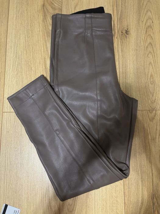 Дамски кожен клин / панталон