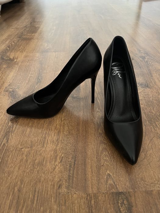 Туфли новые 39-40 размер