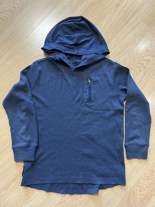 Продам лонгсливы для мальчика 152 р.