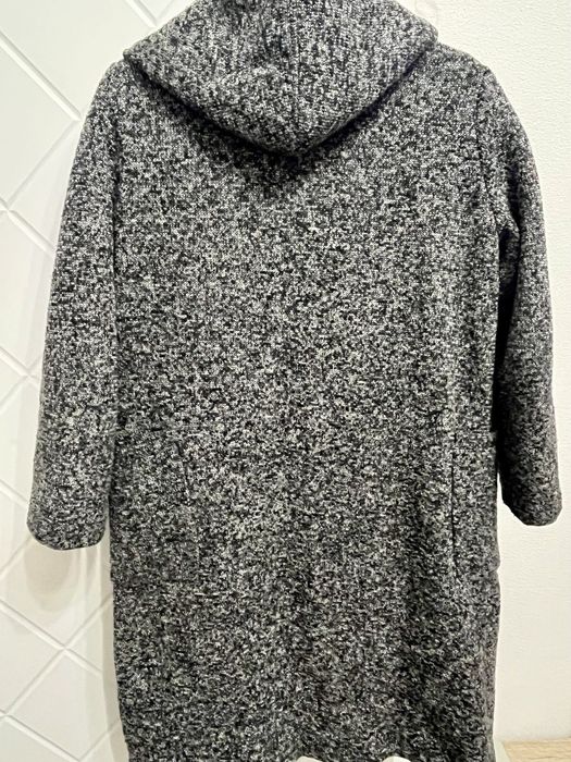 Продам женское пальто  2 XL