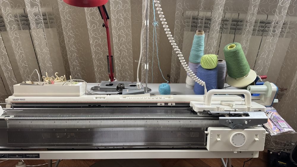Вязальная машина Сильвер Рид 840