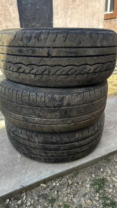 Продам б/у шины R16 205/55