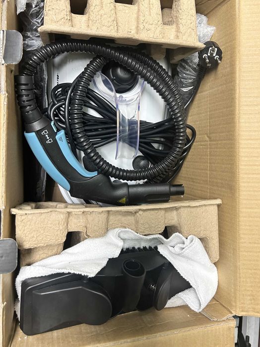 Парочистачка Ariete 4146 XVapor Deluxe – 5 бара, пълен комплект